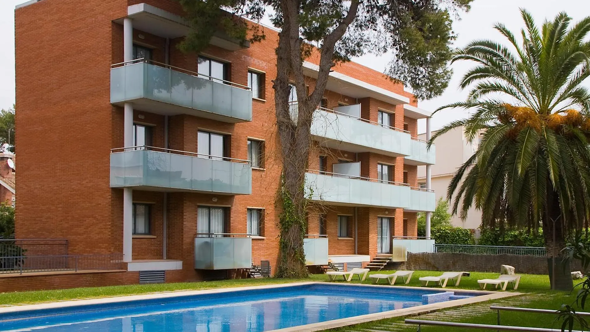 Ξενοδοχείο με διαμερίσματα Sg Costa Bcn Apartments Castelldefels